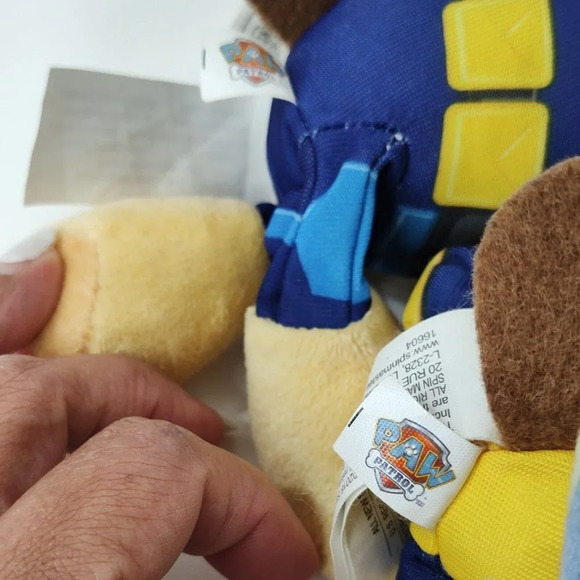 Lot of 2 Spin Master Paw Patrol Chase Dog Puppy Plush Stuffed Animal Toy 2016 - Picture 4 of 6